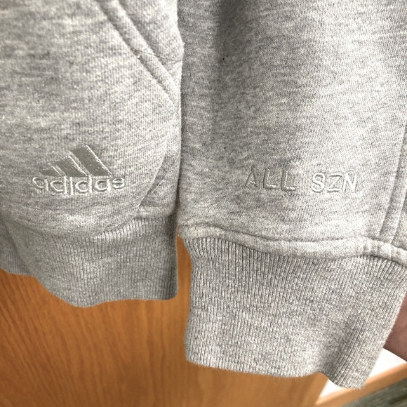 Women’s XS grey ALL SZN oversized Adidas hoodie - Picture 4 of 4